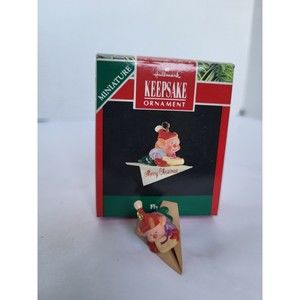 1991 Hallmark Keepsake Fly By Elf On Paper Airplane Miniature Ornament Christmas